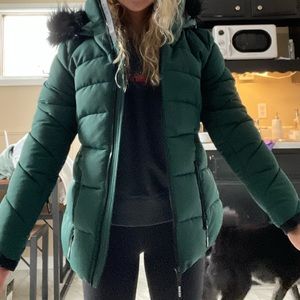 NWT Guess Heavy Poly Snorkel Jacket